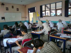 Ulangan Harian 1 Bahasa Inggris SMP Kelas 8 Semester 1